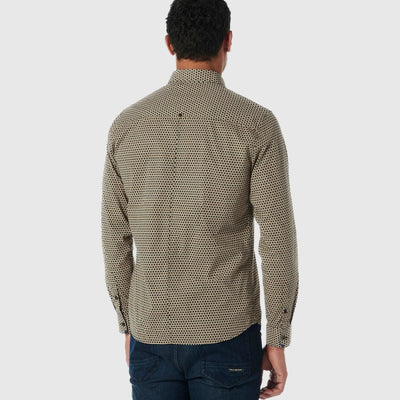21430962 048 shirt stretch allover printed no excess caramel back