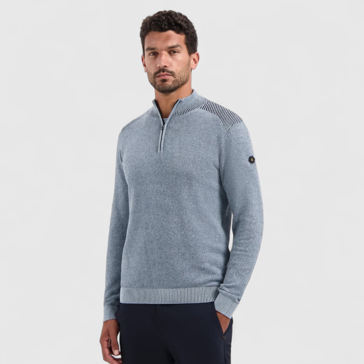 29230813SN-138 No Excess Pullover Half Zip Plated Structure Knit Dusty Blue / Blauw