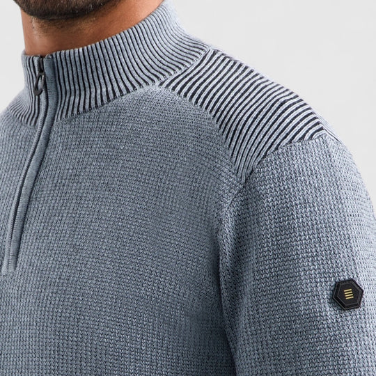 29230813SN-138 No Excess Pullover Half Zip Plated Structure Knit Dusty Blue / Blauw