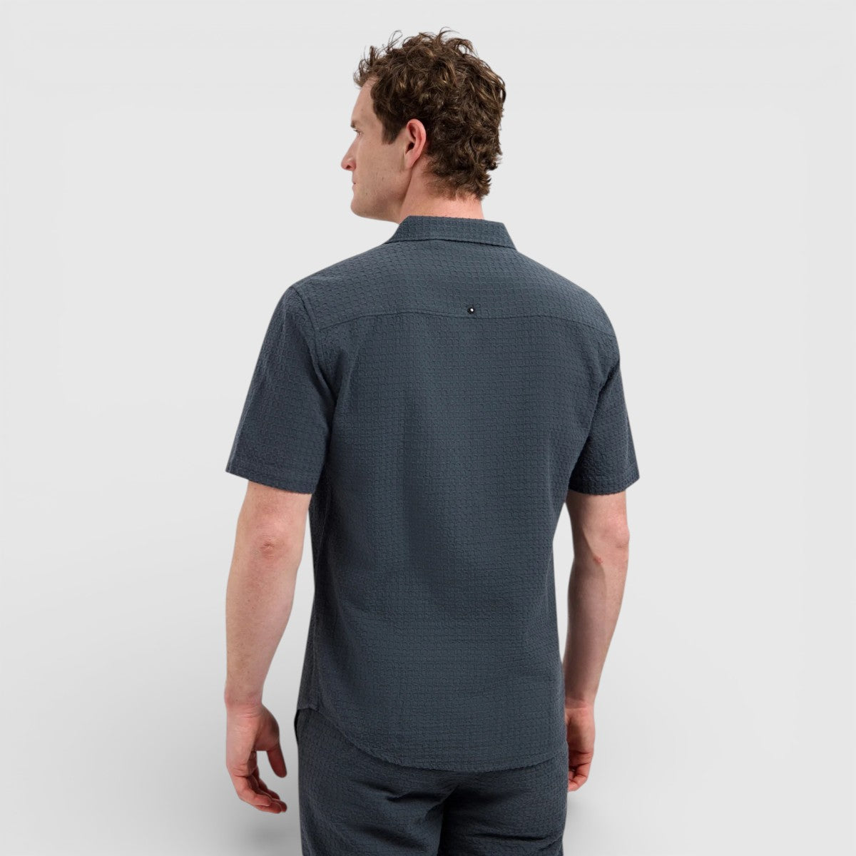 31460333-124 No Excess Overhemd met Korte Mouwen in Uni Jacquard Dark Steel / Grijs
