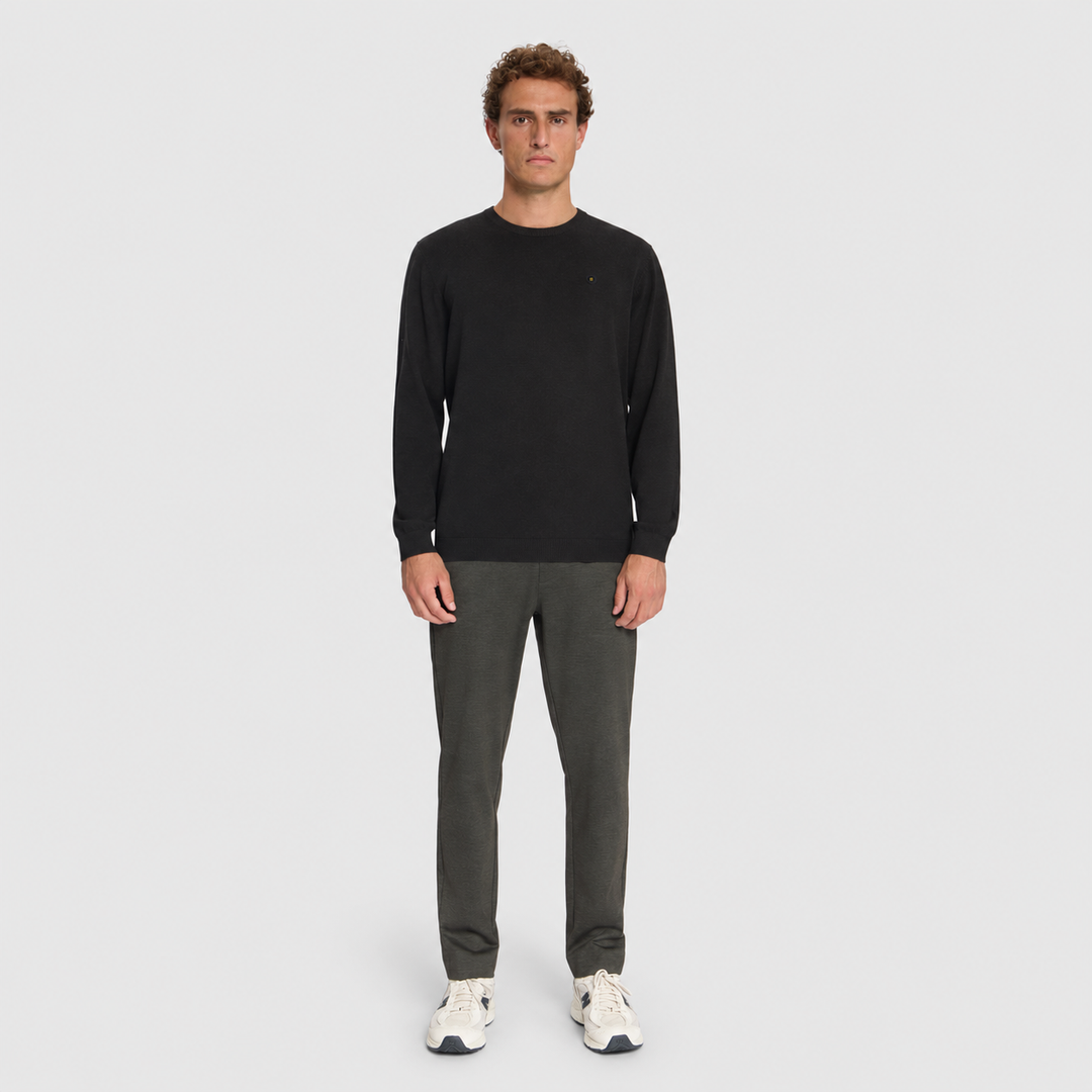 No Excess Melange Jumper trui in Dark Brown / Donkerbruin, modelfoto volledig aanzicht, afbeelding 3