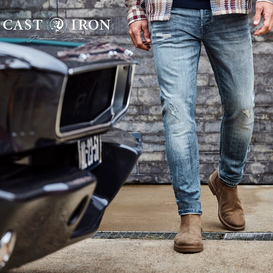ctr2308710 agd shiftback regular aged grey destroyed cast iron jeans crop1