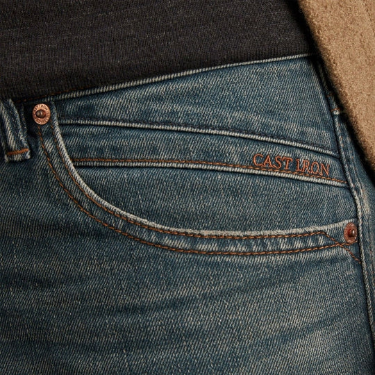 ctr2308713 vtw shiftback regular vintage tinted wash cast iron jeans crop1