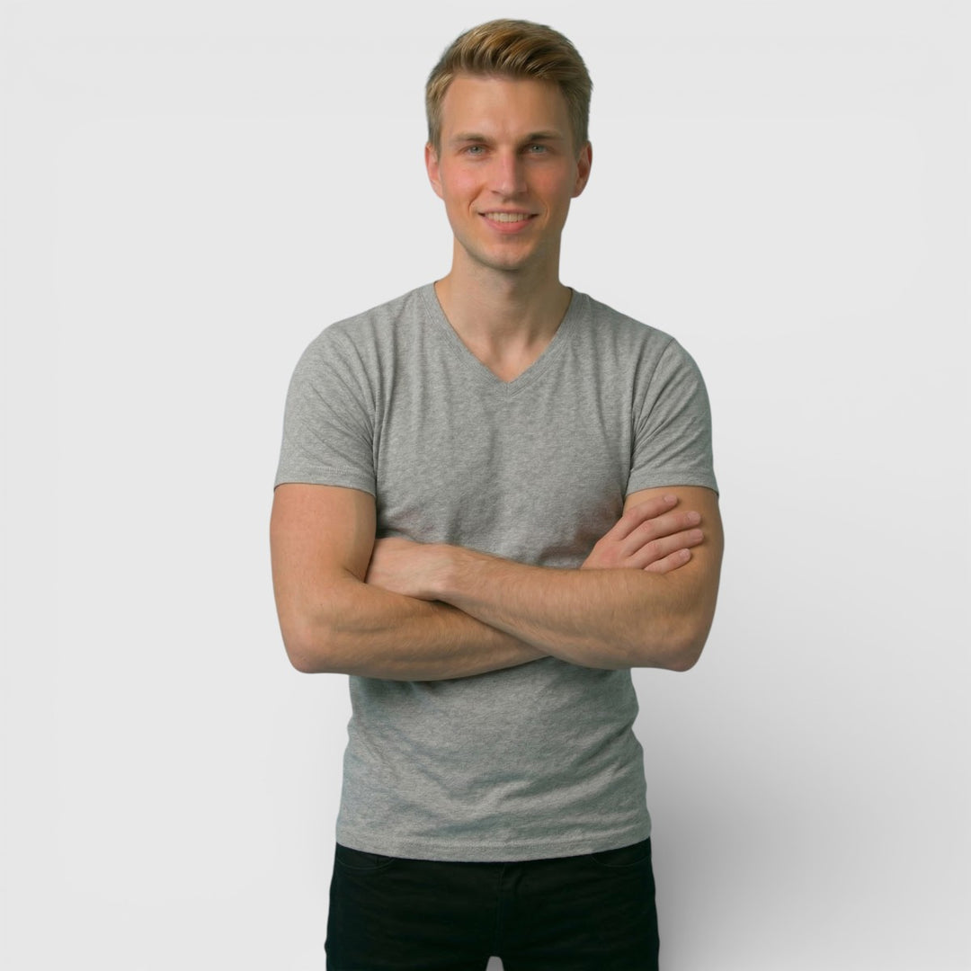 Garage Body Fit V-Neck