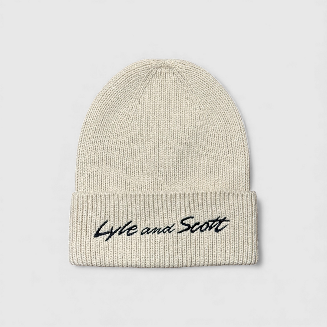 HE1931V-W827 Lyle & Scott Embroidery Baseball Beanie Viaduct / Ecru