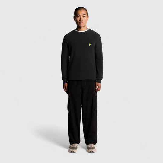 KN2303V-X002 Lyle & Scott Knitwear Engineered Rib Crew Neck Black Ice / Zwart