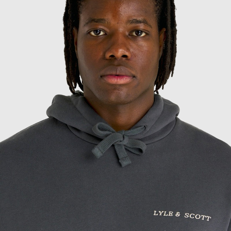 ml1904v w635 embroidered hoodie lyle & scott polo gunmetal crop4