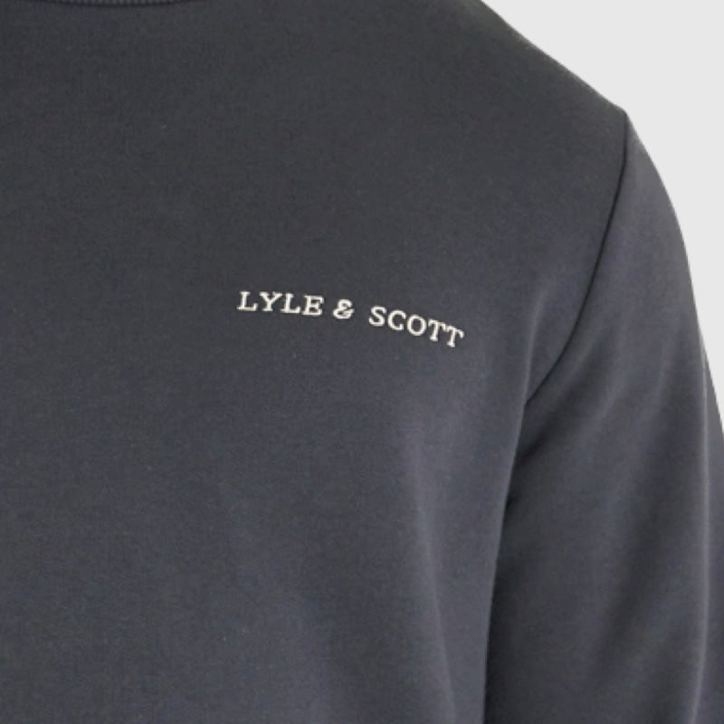 ml1905v w635 embroidered crew neck sweatshirt lyle & Scott sweater crop3