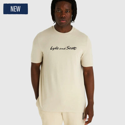 ts1830v w949 script embroidery lyle & scott t-shirt dark viaduct