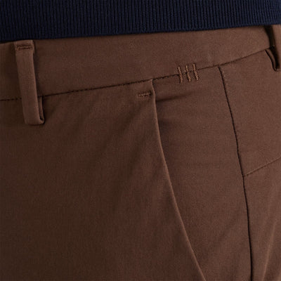 vtr2308600 8250 v12 chino 4way stretch twill vanguard chino brown crop5