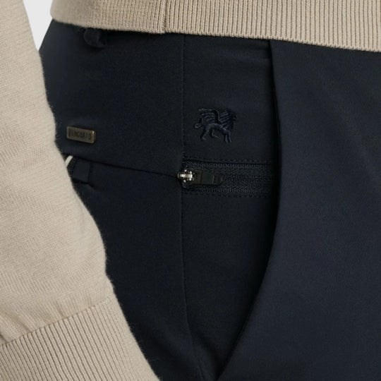 VTR2508600-5281 Vanguard V12 Chino Tech Stretch Salute / Donkerblauw