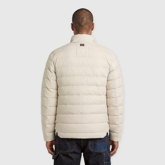 G-Star RAW Foundation Liner jack D24276-D518-1214 in Dark Brick, achteraanzicht op model