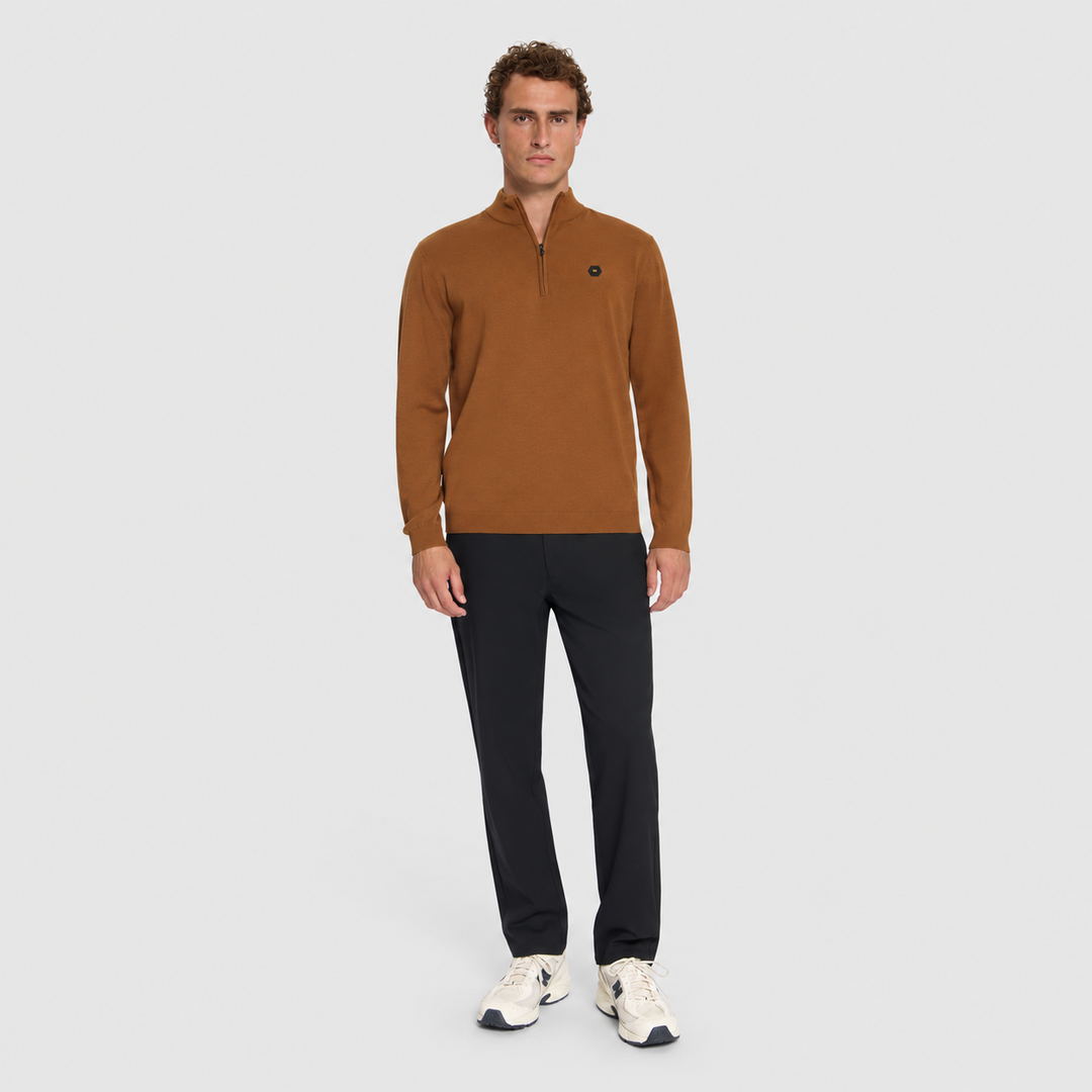 No Excess Trui Half-Zip Melange Caramel 33210895SN-048, volledige outfit op model