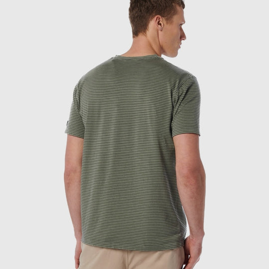 19350320 155 v-neck coloured stripes garment dyed no excess t-shirt crop2