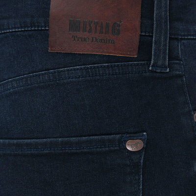 mustang jeans vegas 1008948 5000 883 crop5
